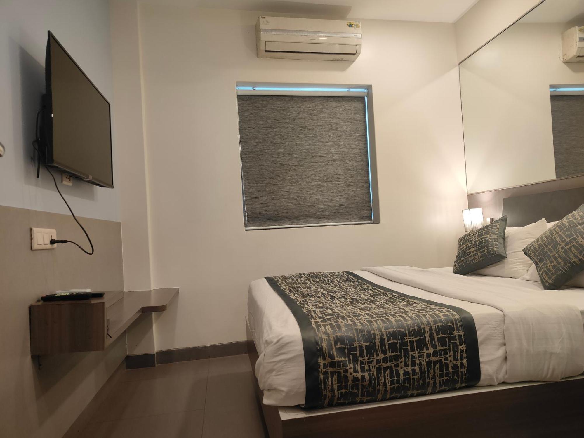 Apollo Guest House Mumbai Bagian luar foto