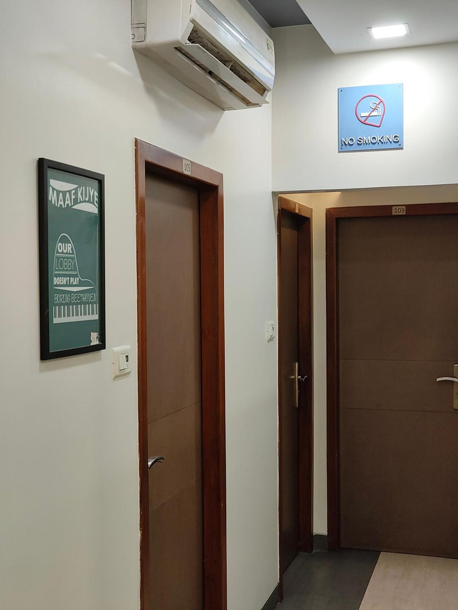 Apollo Guest House Mumbai Bagian luar foto